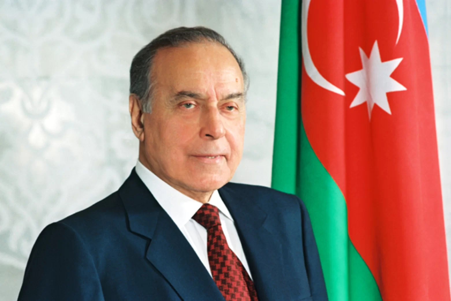 Ulu Öndər Heydər Əliyevin Silahlı Qüvvələrimizin İnkişafındakı Rolu