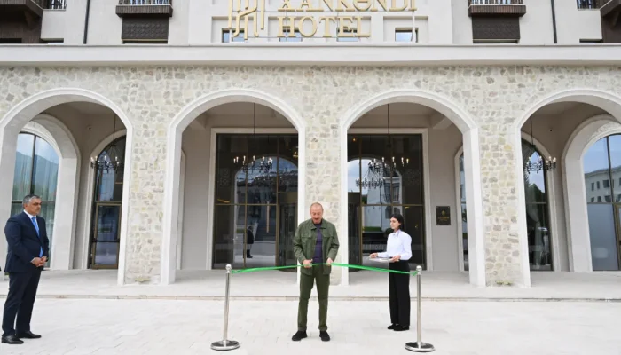 Prezident "Xankəndi" hotelinin açılışında iştirak edib