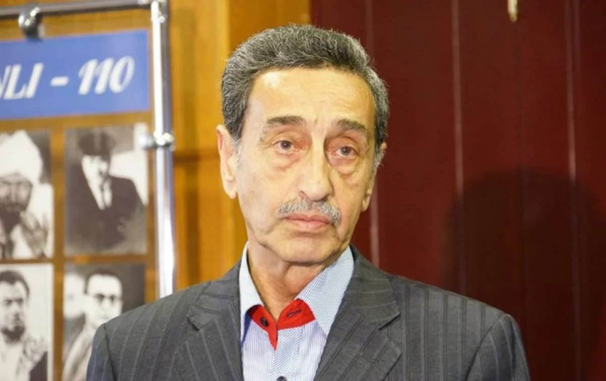 Hacı İsmayılov: "Şarovski Azərbaycan teatr tarixində bir iz qoyub"