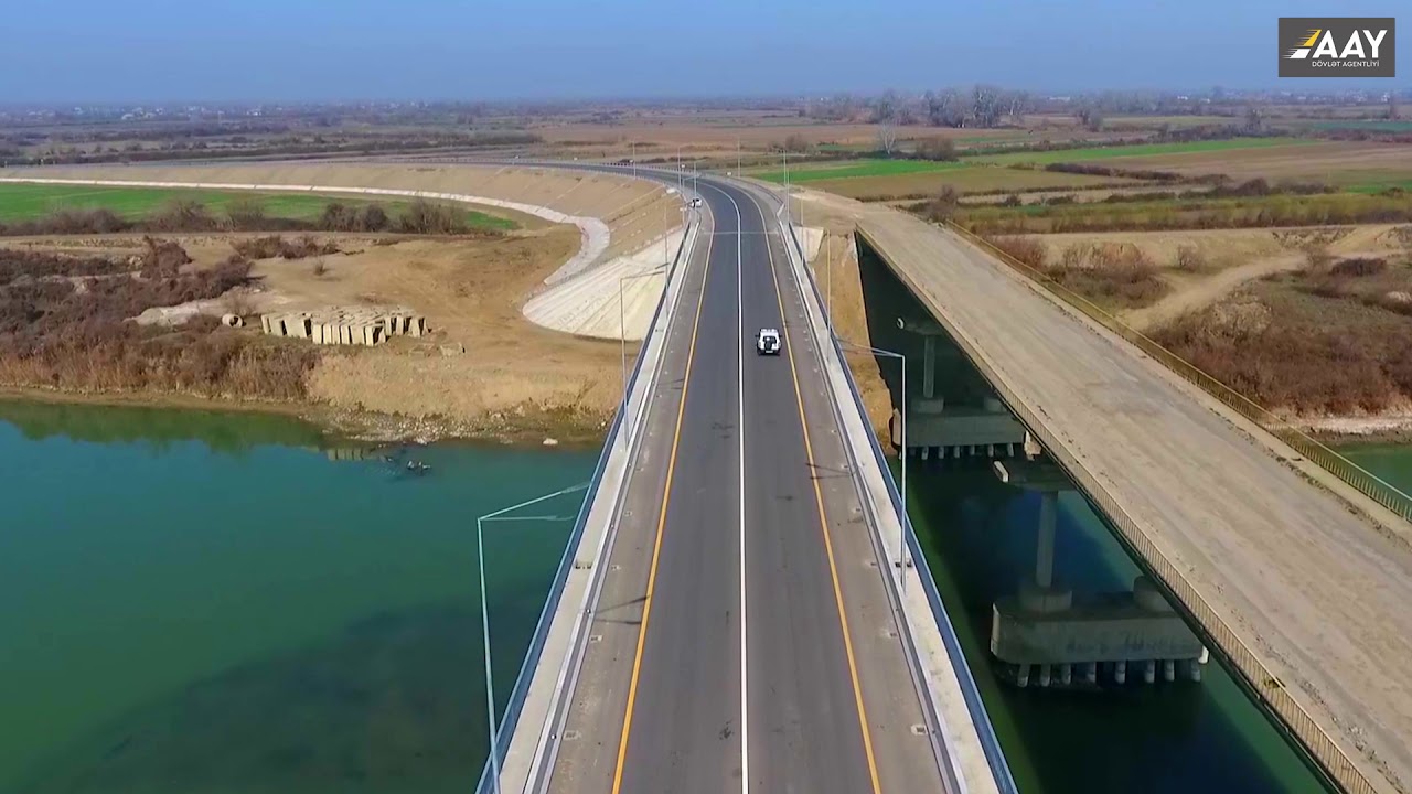 Azərbaycanda yeni körpü inşa olunur