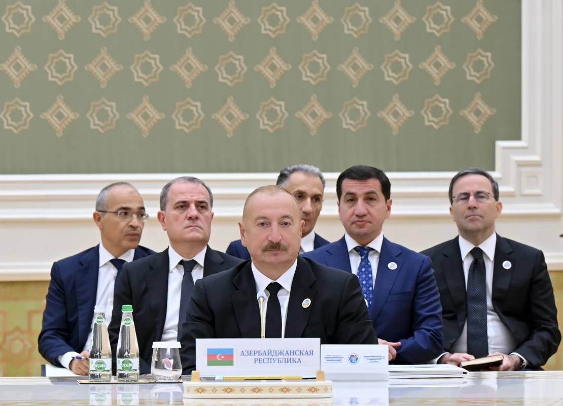 İlham Əliyev: "Azərbaycan-Türkmənistan münasibətləri son illərdə dinamik inkişaf edir"