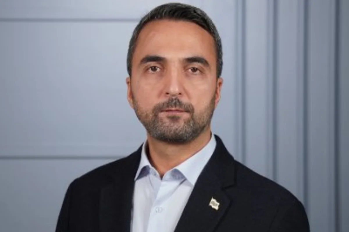 Azərbaycana girişinə qadağa qoyulmuş türkiyəli jurnalist saxlanıldı