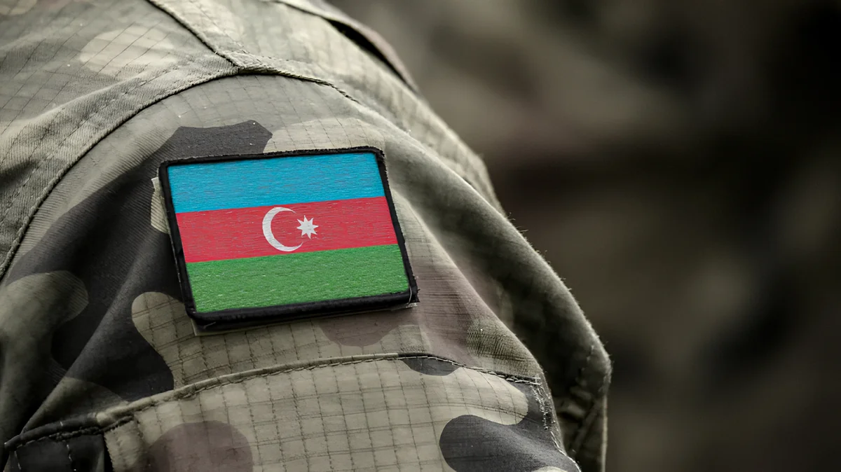 Xidmət yerini özbaşına tərk edən hərbçilər üçün yeni cəzalar müəyyənləşir