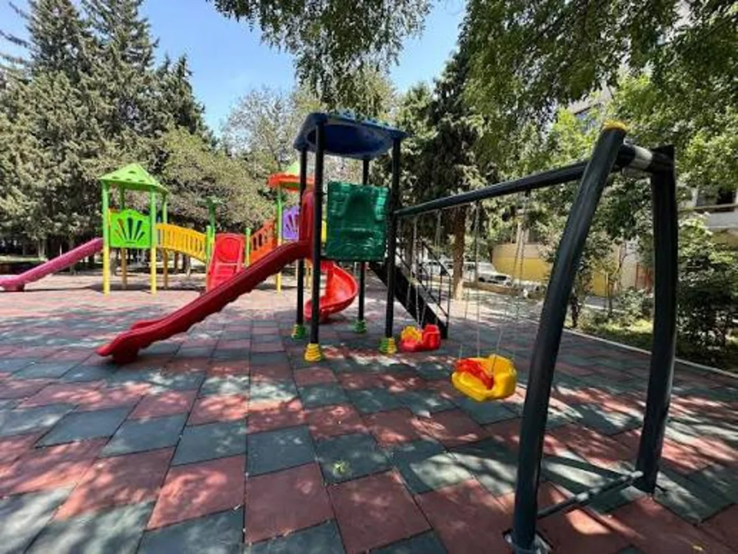 Bakının park və həyətləri yenilənəcək - 61 milyonluq müqavilə imzalandı